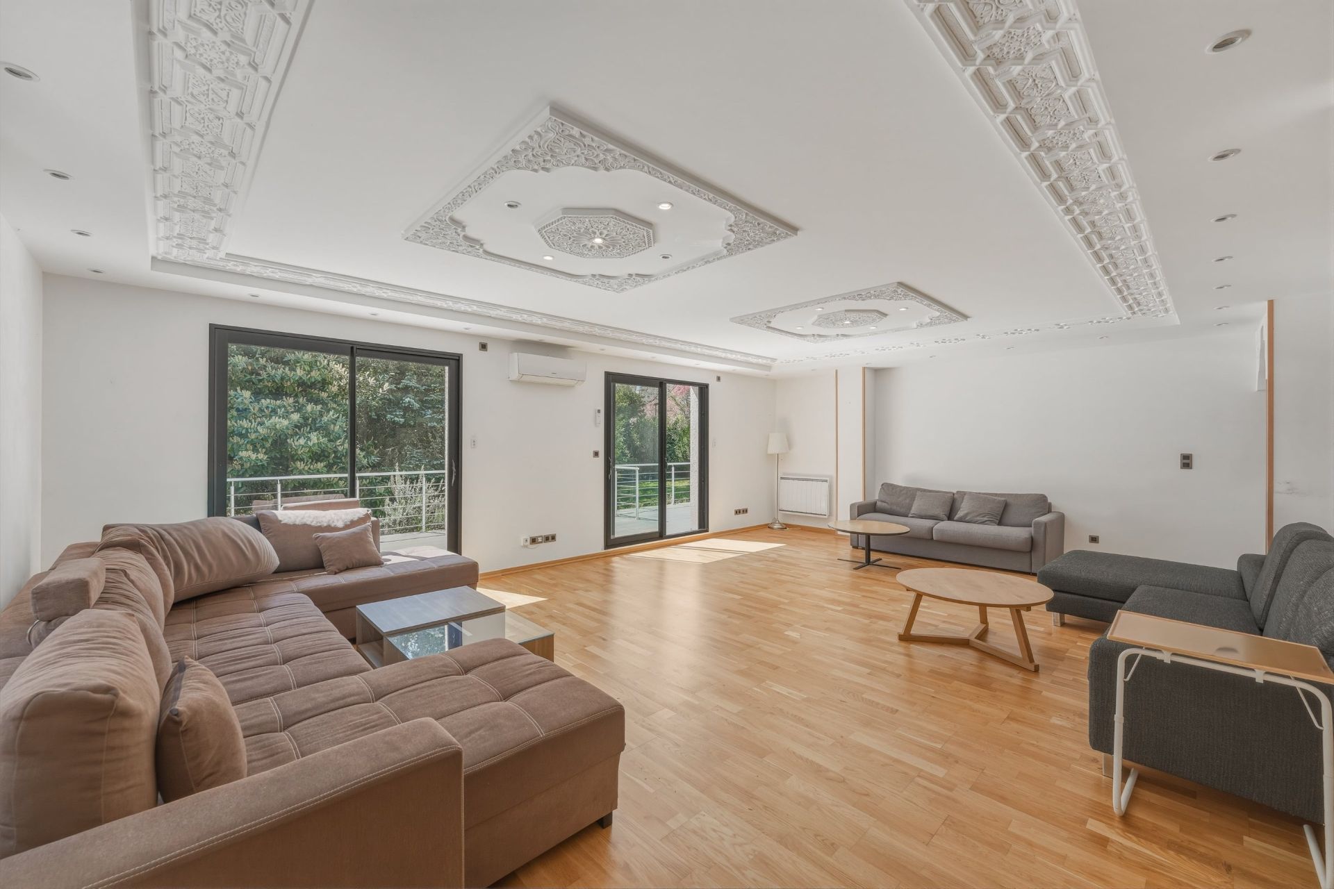 maison de luxe 7 Pièces en vente sur DIVONNE LES BAINS (01220)