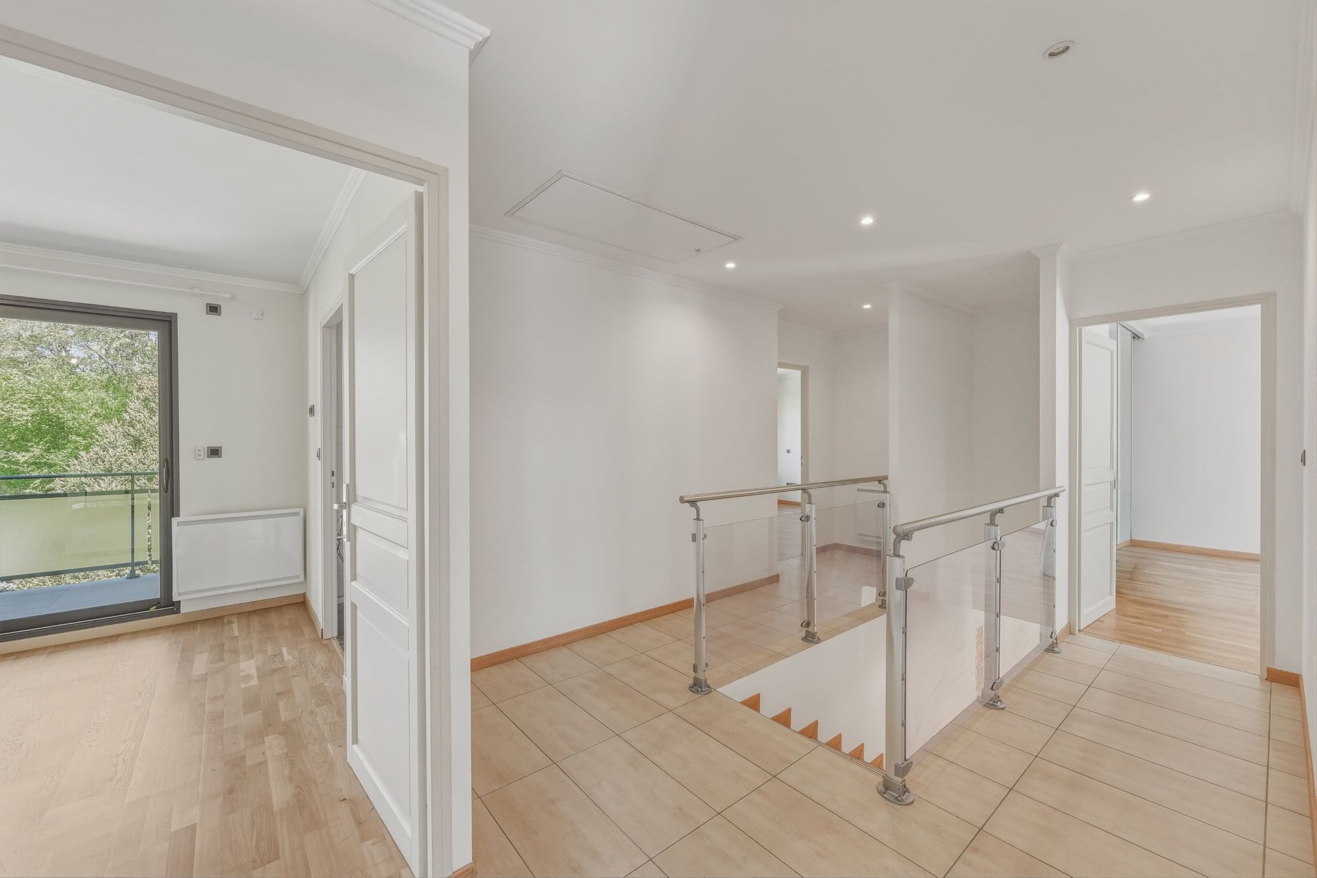 maison de luxe 7 Pièces en vente sur DIVONNE LES BAINS (01220)