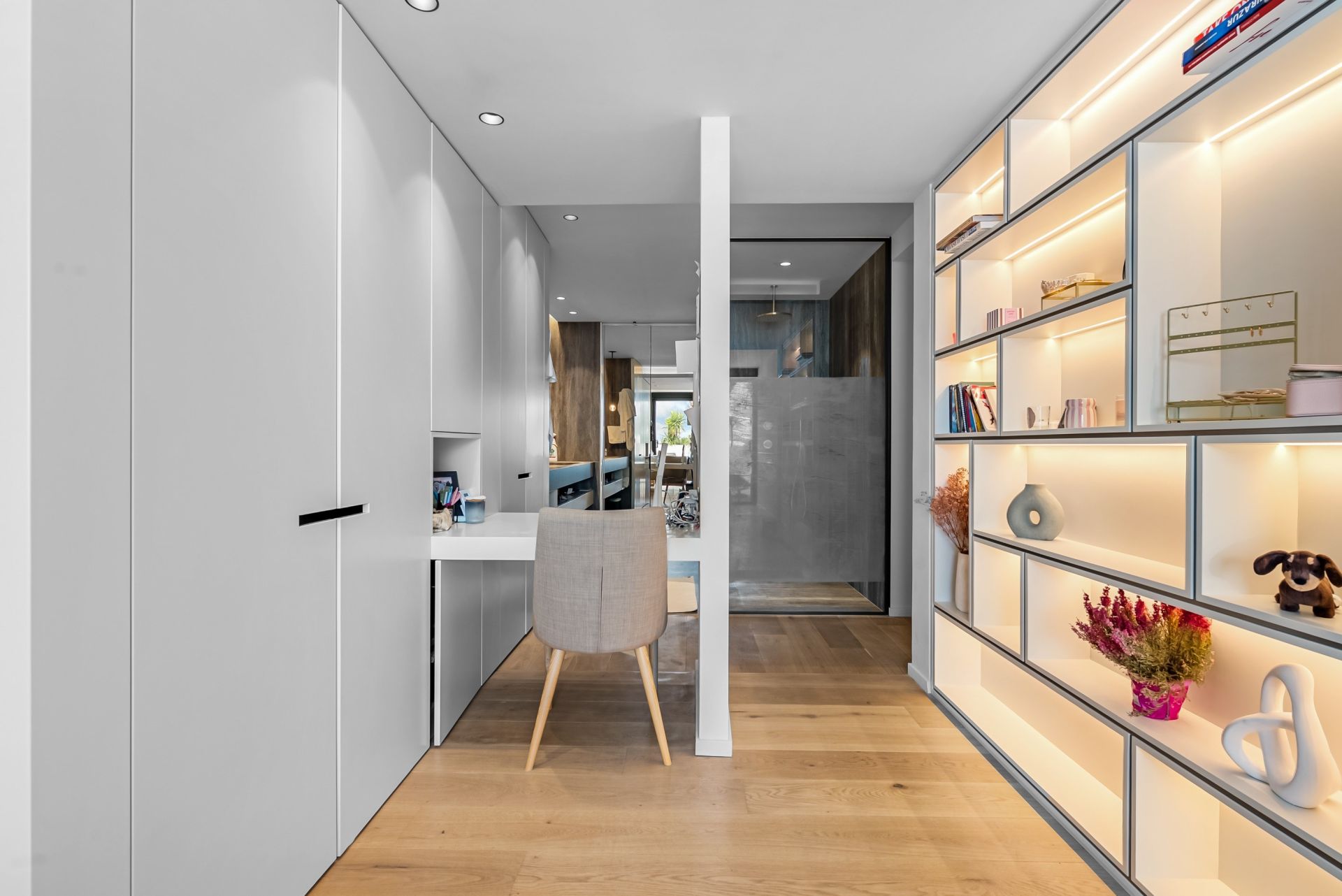 luxury apartment 3 Rooms for rent on MARSEILLE (13007)
