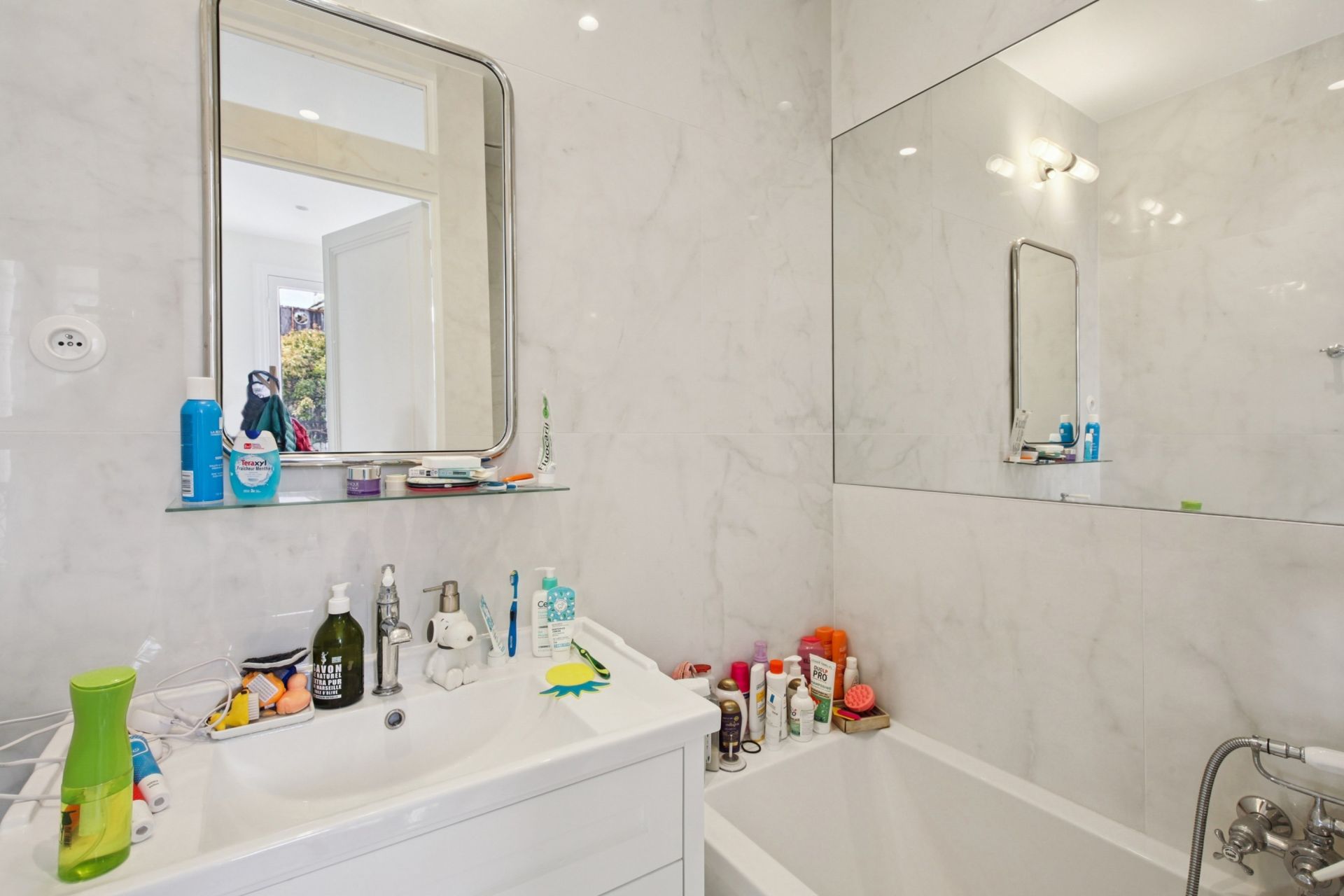 luxury apartment 5 Rooms for sale on PARIS (75006)