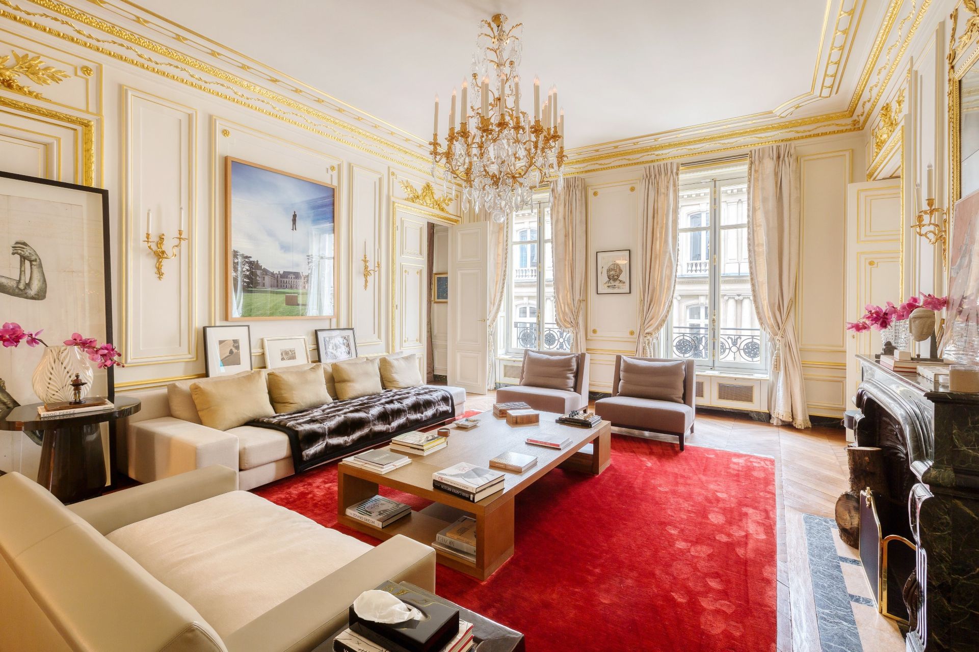luxury apartment 7 Rooms for sale on PARIS (75008)