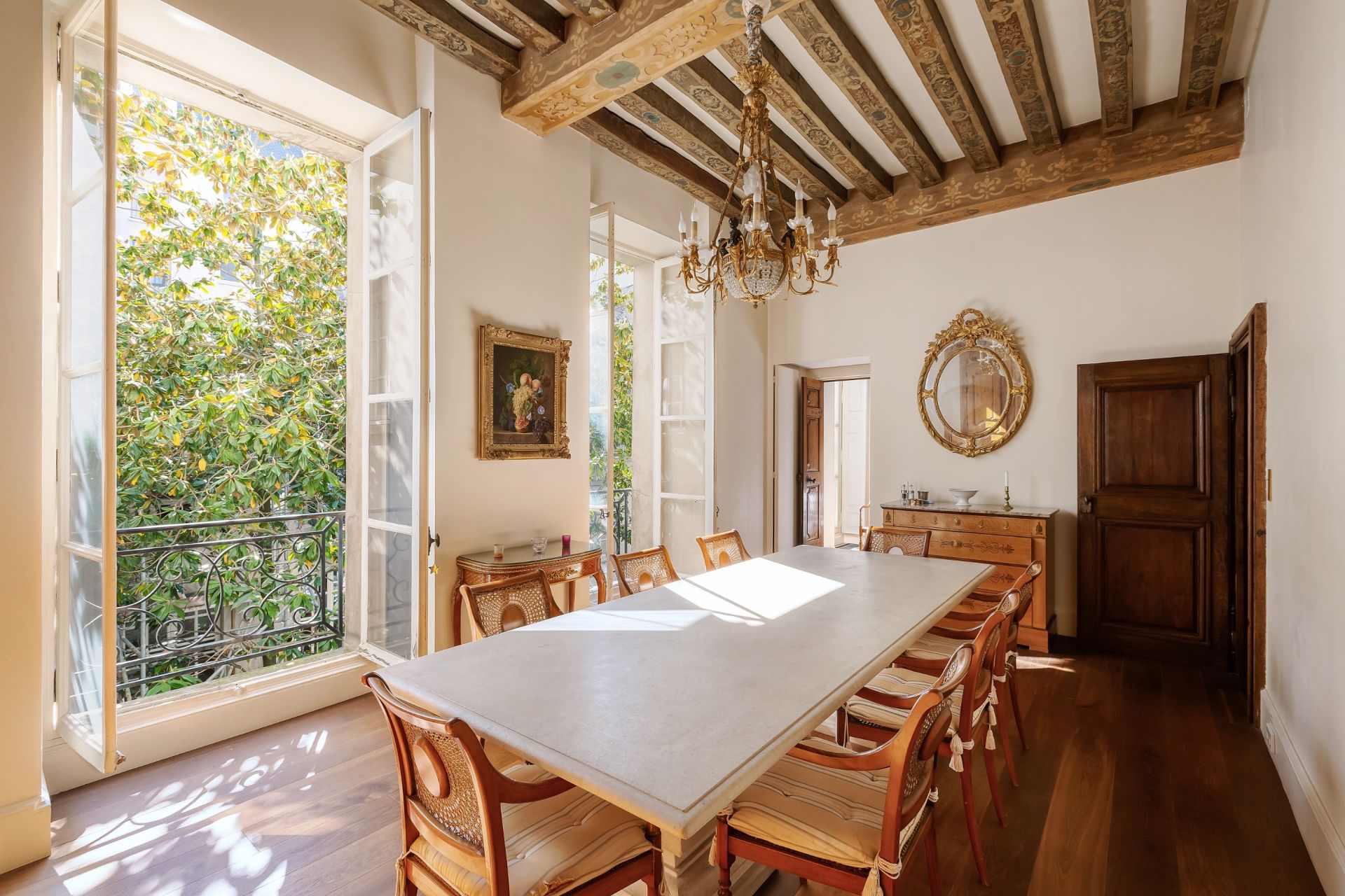 luxury apartment 6 Rooms for sale on PARIS (75006)