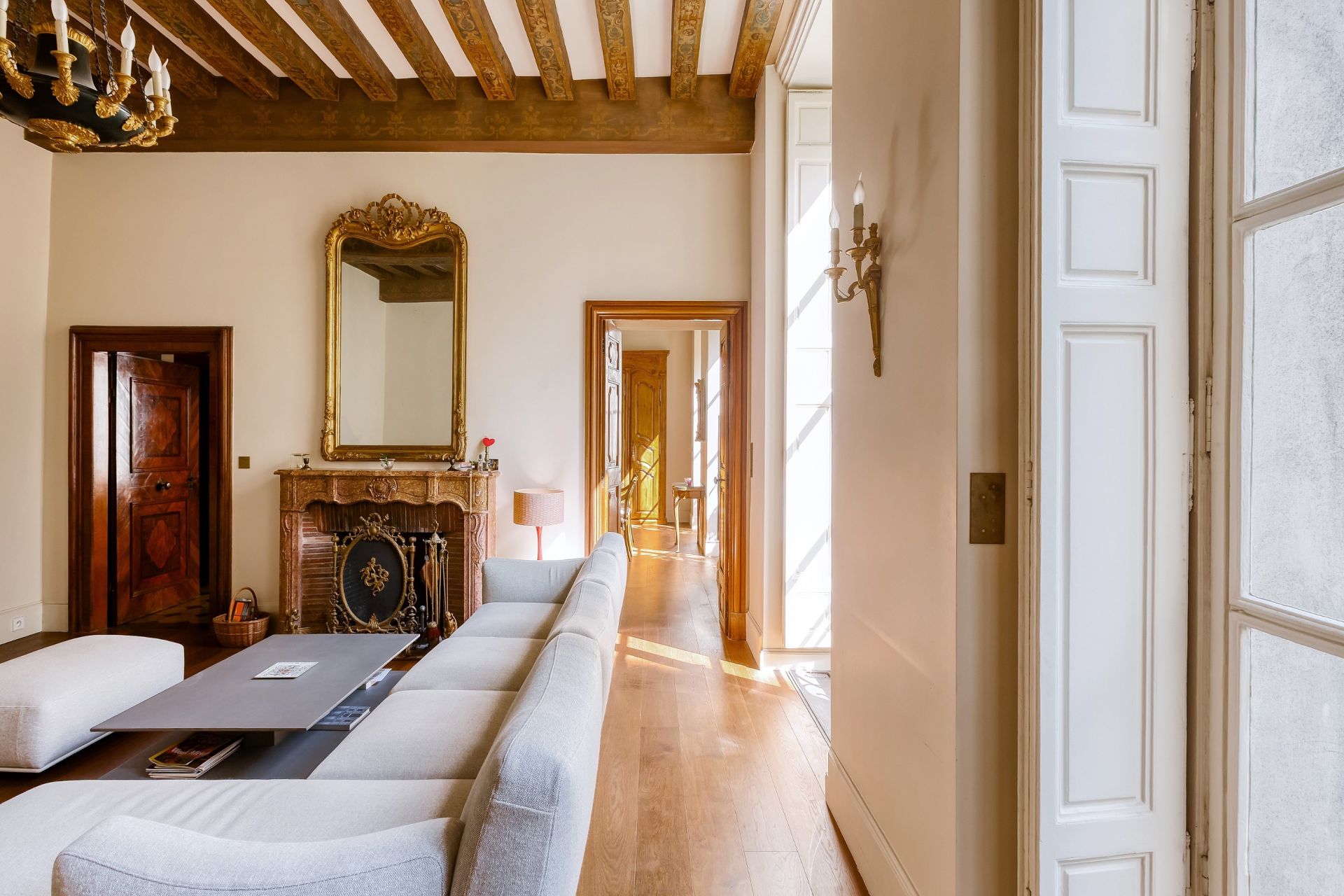luxury apartment 6 Rooms for sale on PARIS (75006)