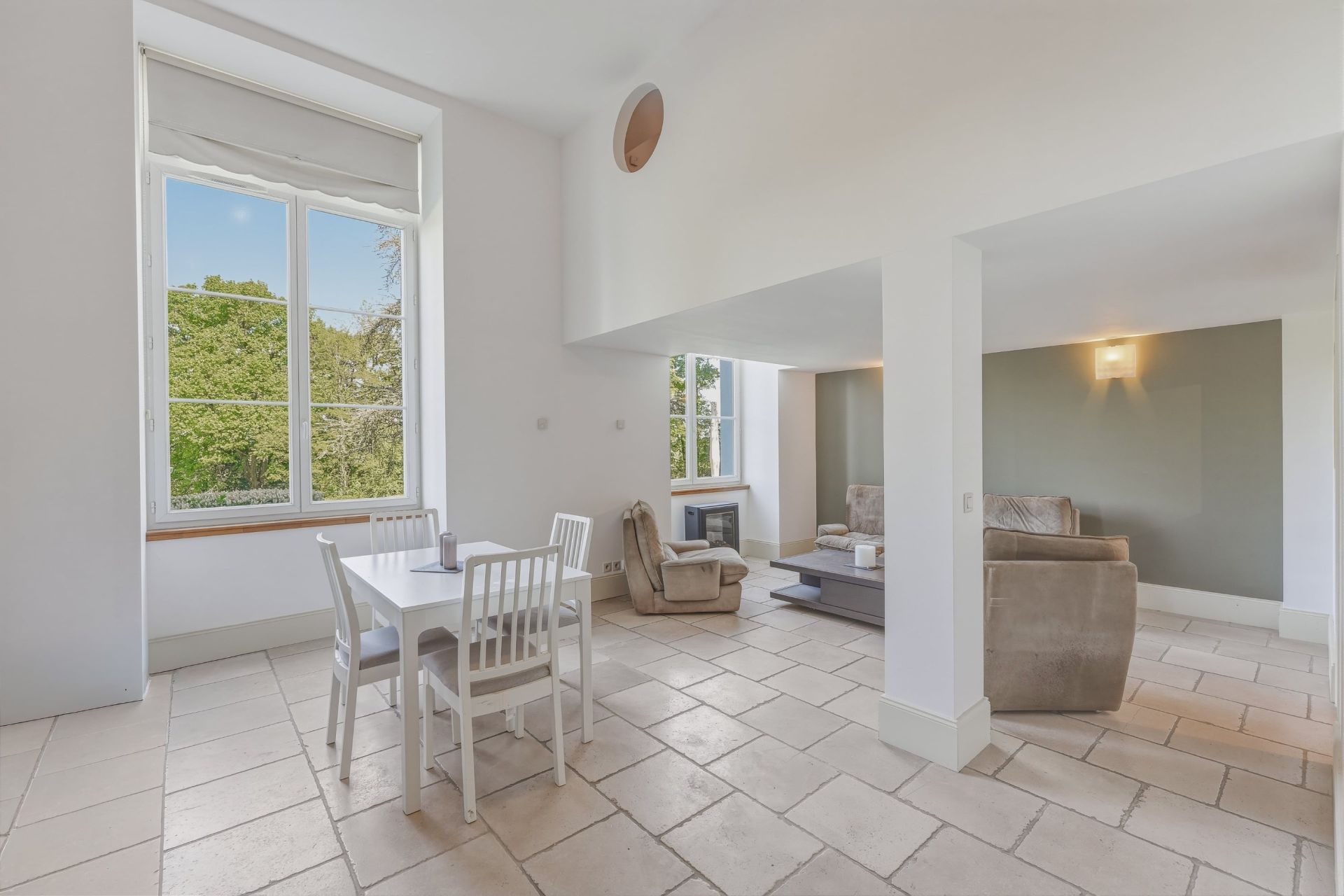 luxury apartment 4 Rooms for sale on ETREMBIERES (74100)
