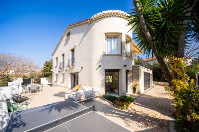 Sale Luxury house Marseille 12 10&nbsp;Rooms 342&nbsp;m²