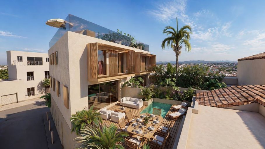 luxury house 7 Rooms for sale on MARSEILLE (13008)