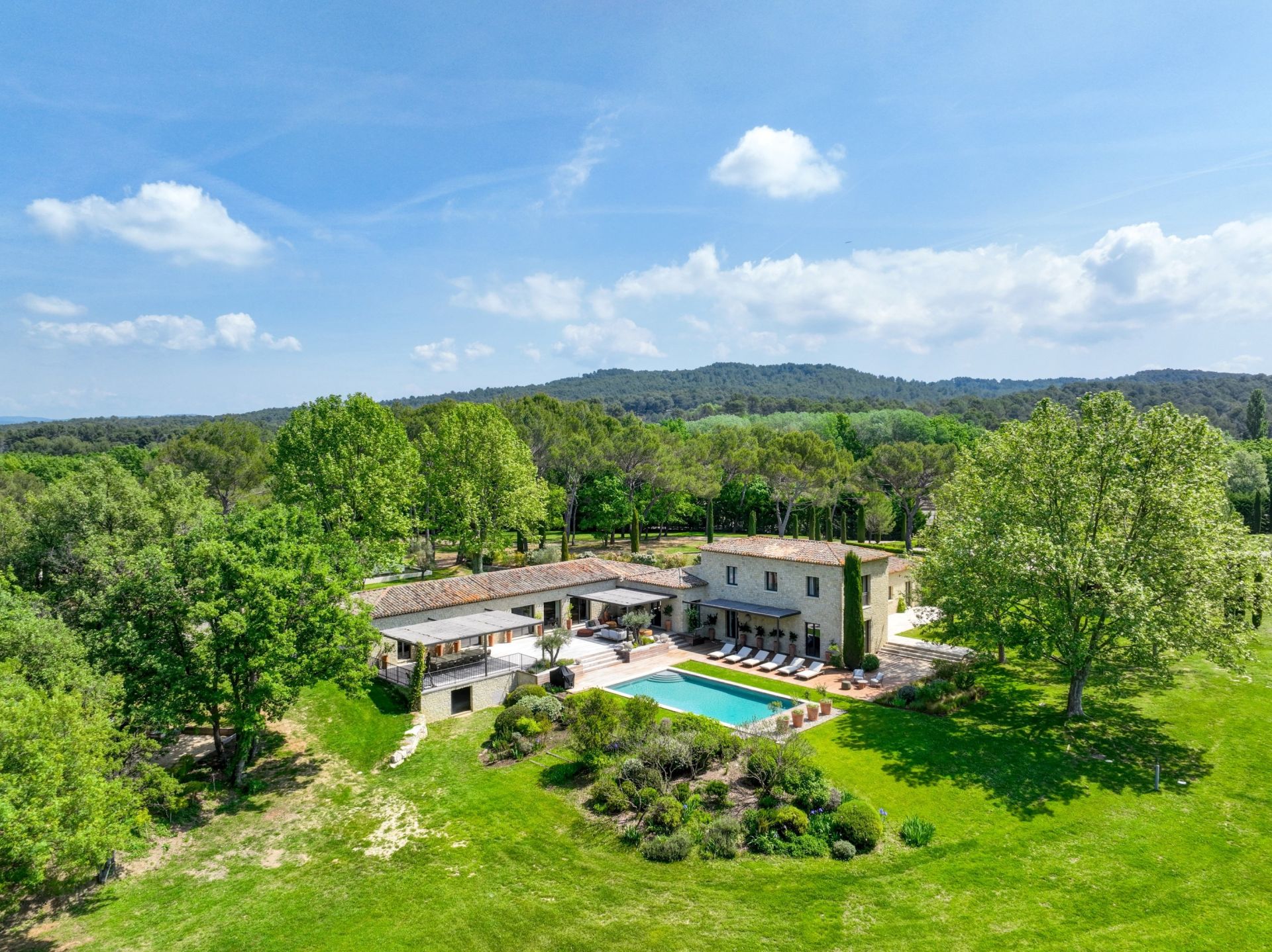 maison de luxe 15 Pièces en vente sur AIX EN PROVENCE (13100)