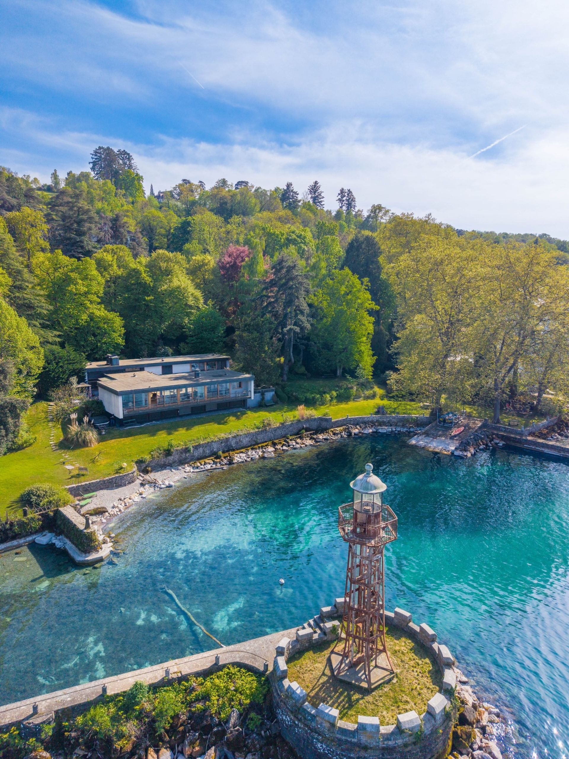 luxury house 14 Rooms for sale on AMPHION LES BAINS (74500)