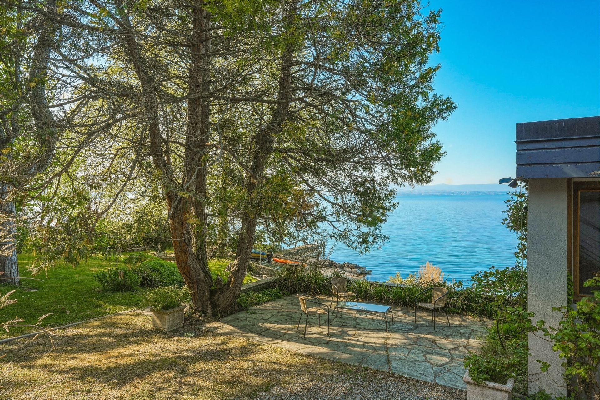 luxury house 14 Rooms for sale on AMPHION LES BAINS (74500)
