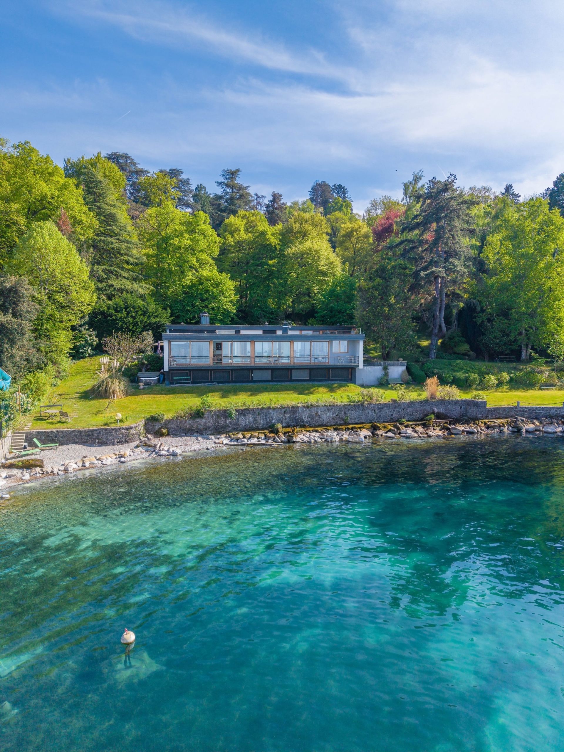 luxury house 14 Rooms for sale on AMPHION LES BAINS (74500)