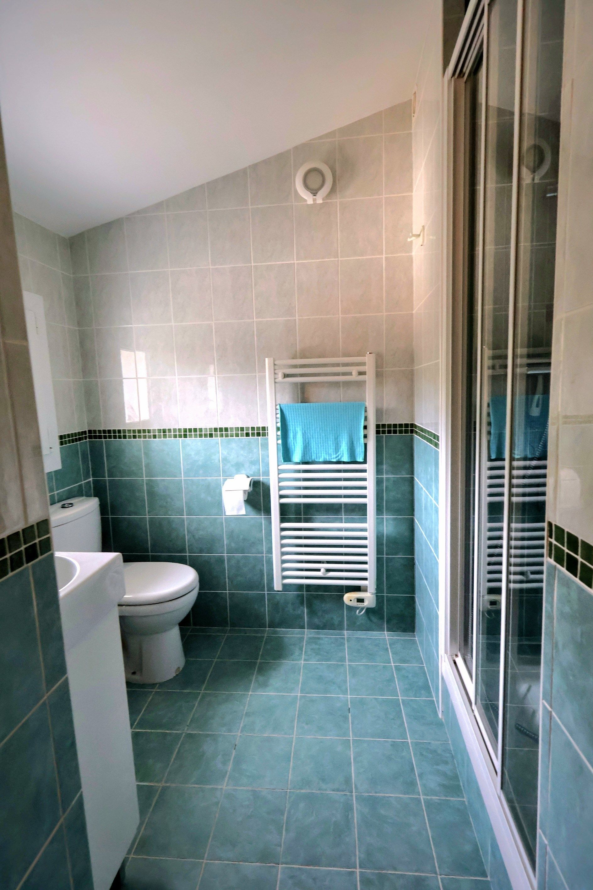 luxury house 5 Rooms for sale on ST MARTIN DE LONDRES (34380)