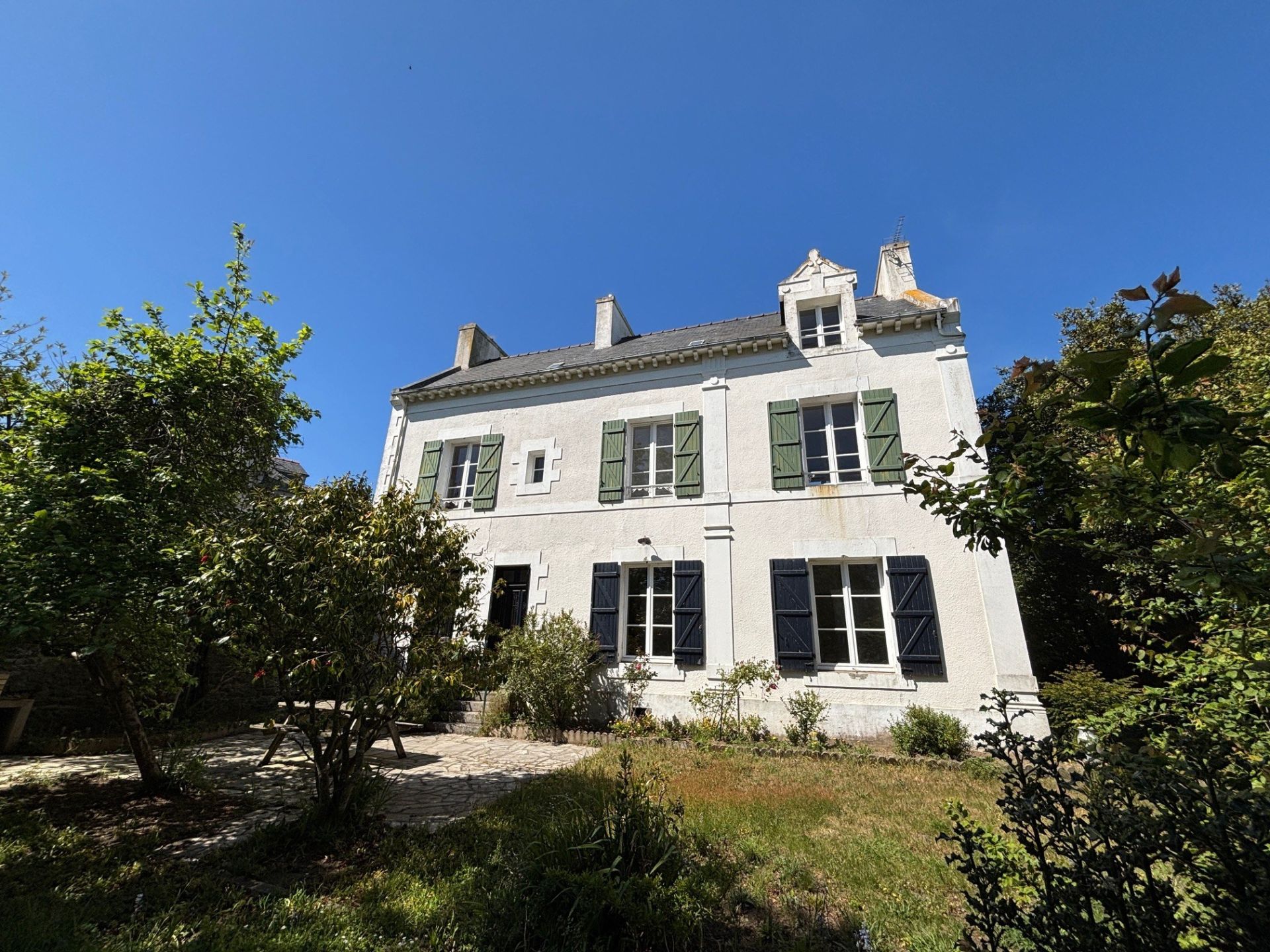 luxury house 8 Rooms for sale on DINARD (35800)