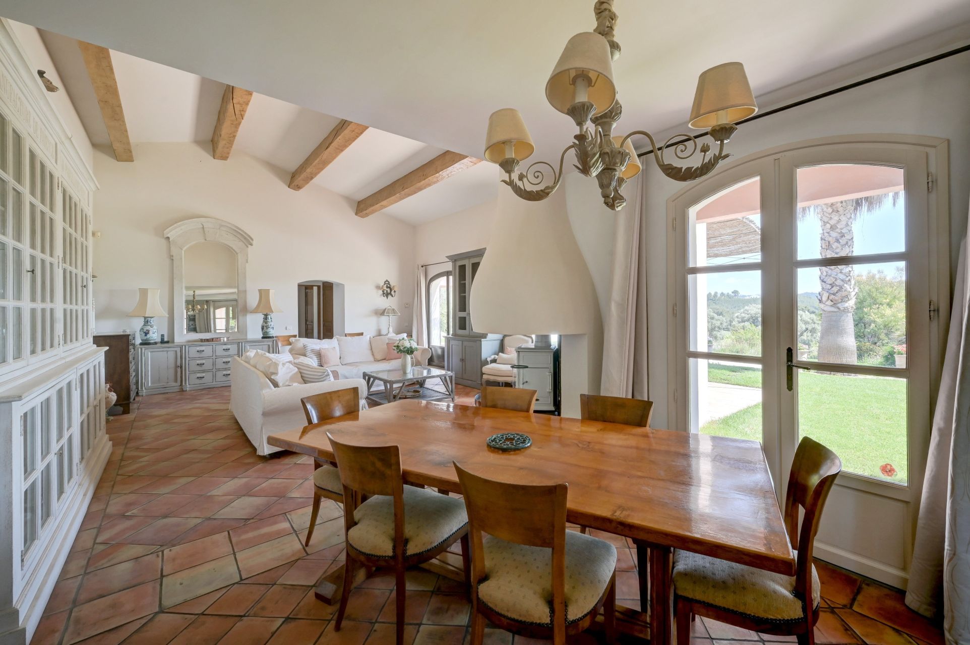 maison de luxe 6 Pièces en vente sur LA CADIERE D AZUR (83740)