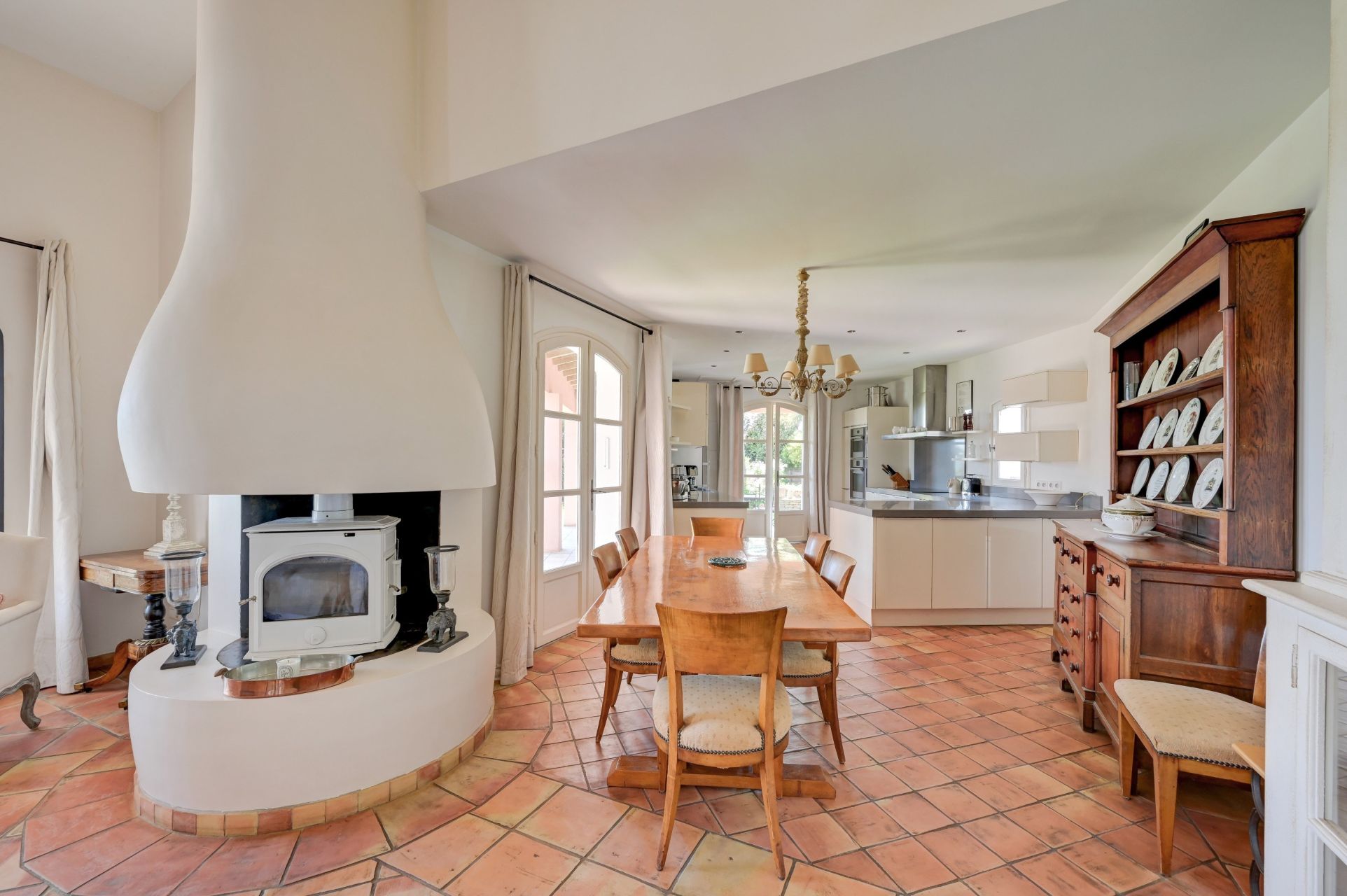 maison de luxe 6 Pièces en vente sur LA CADIERE D AZUR (83740)