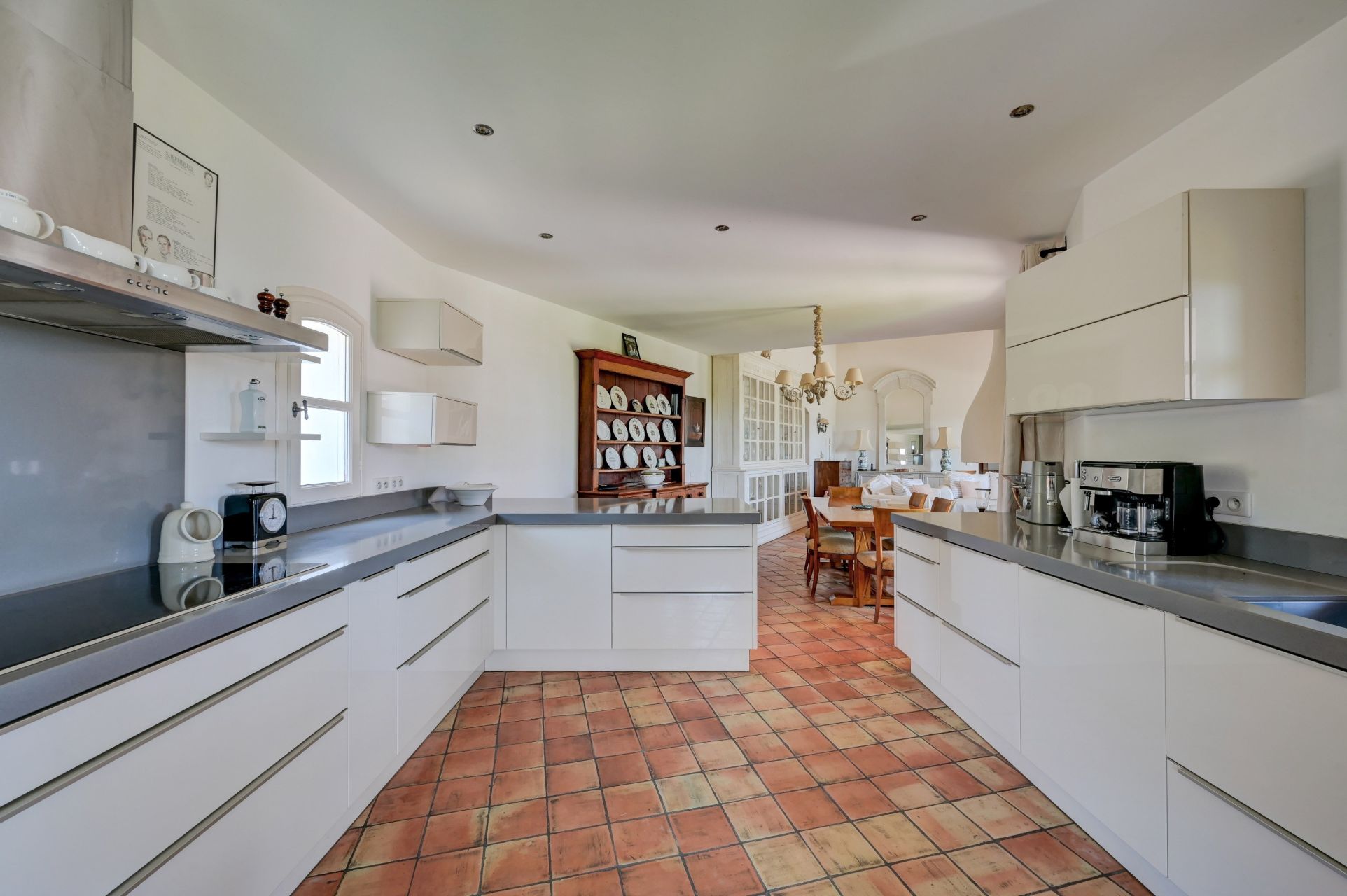 maison de luxe 6 Pièces en vente sur LA CADIERE D AZUR (83740)