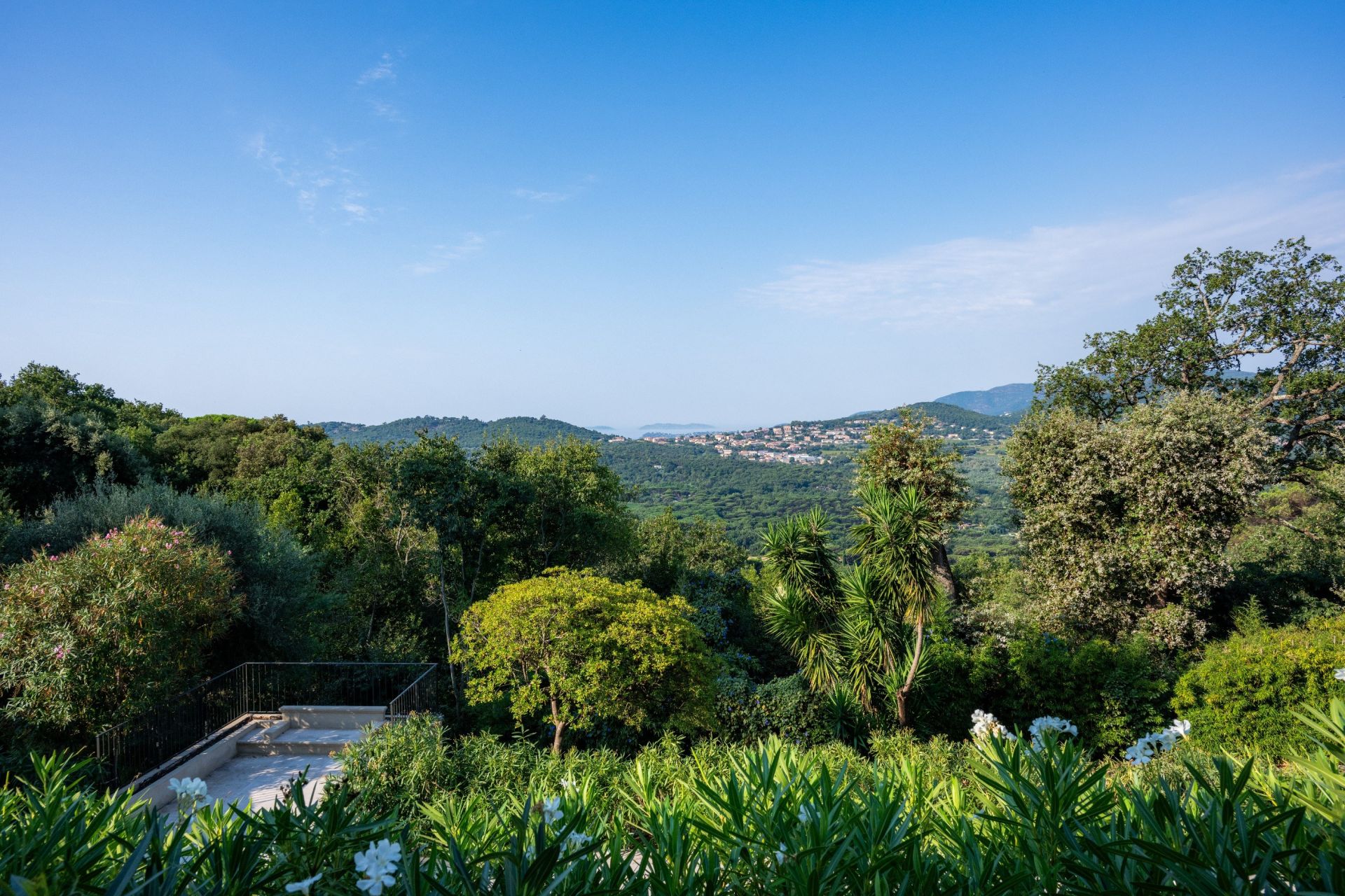 maison provençale de luxe 8 Pièces en vente sur GASSIN (83580)