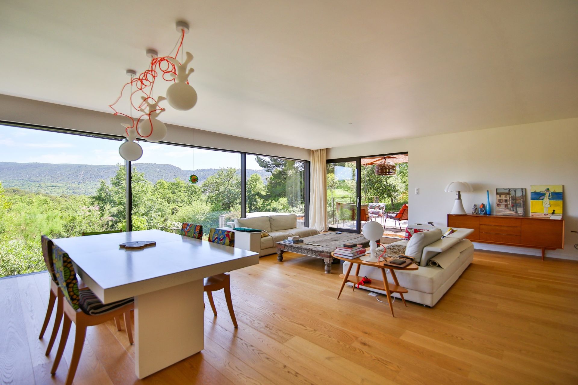 maison de luxe 9 Pièces en vente sur MALEMORT DU COMTAT (84570)