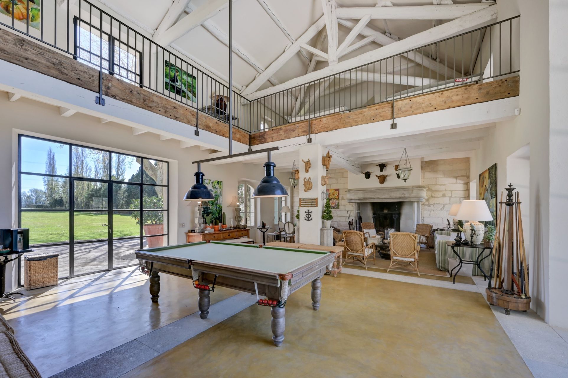 luxury house 23 Rooms for sale on ST REMY DE PROVENCE (13210)