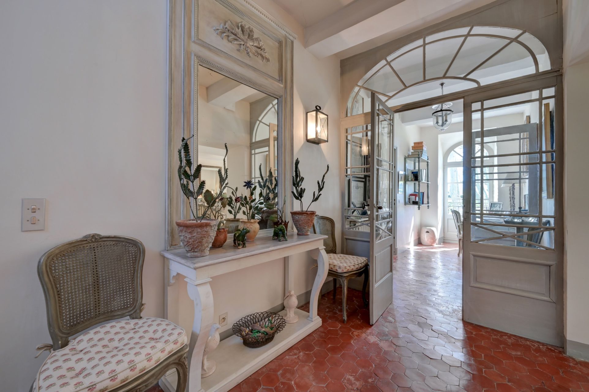 luxury house 23 Rooms for sale on ST REMY DE PROVENCE (13210)