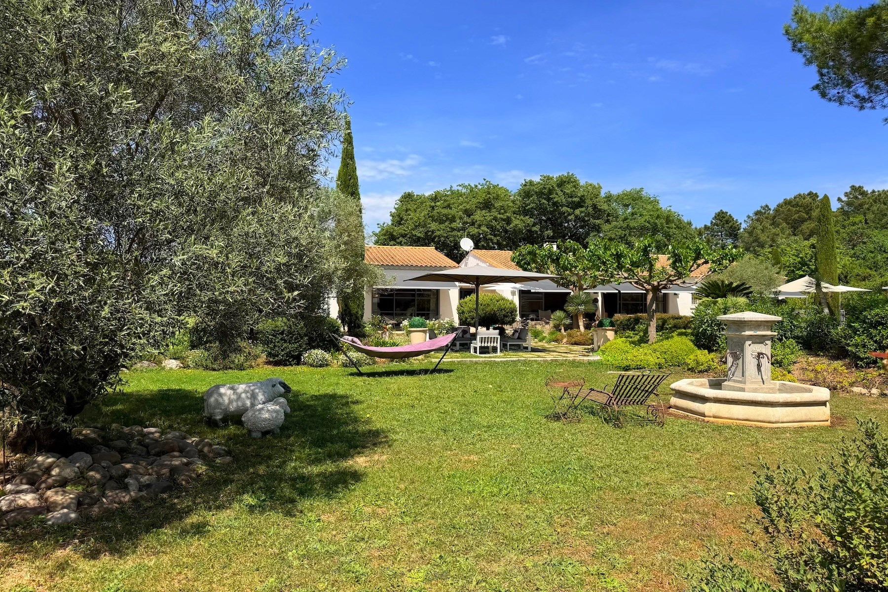 maison de luxe 5 Pièces en vente sur UZES (30700)