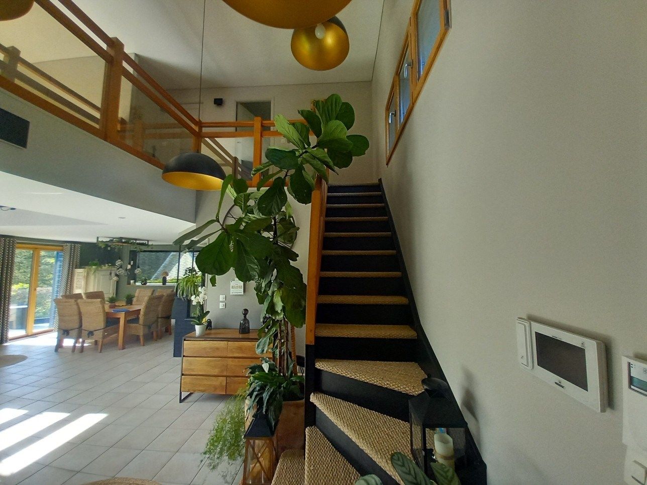 luxury house 10 Rooms for sale on MALAUNAY (76770)