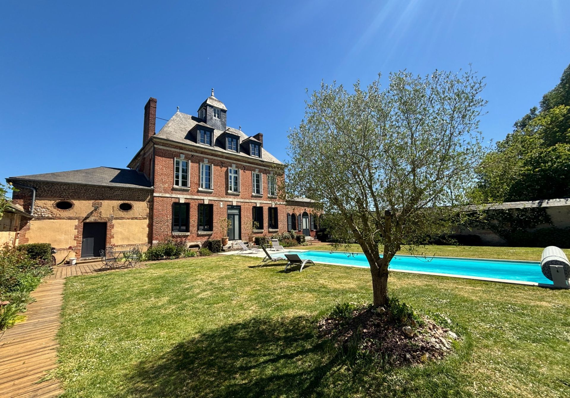 propriété de luxe 8 Pièces en vente sur CORNEVILLE SUR RISLE (27500)
