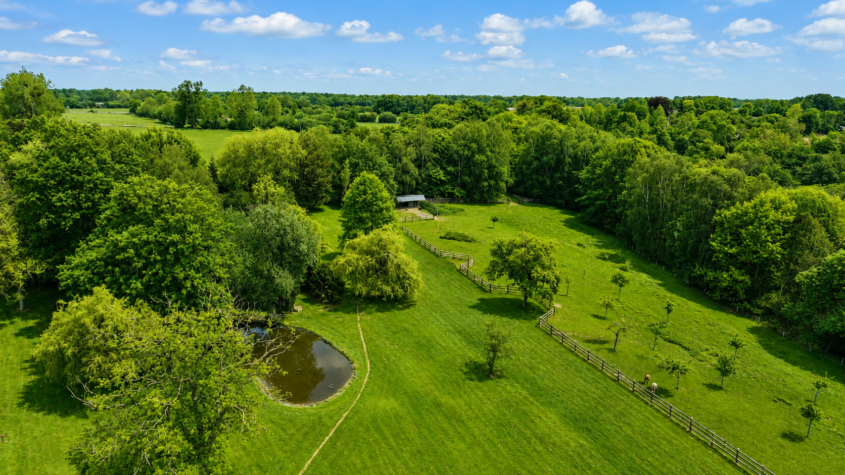 luxury house 5 Rooms for sale on ST GATIEN DES BOIS (14130)