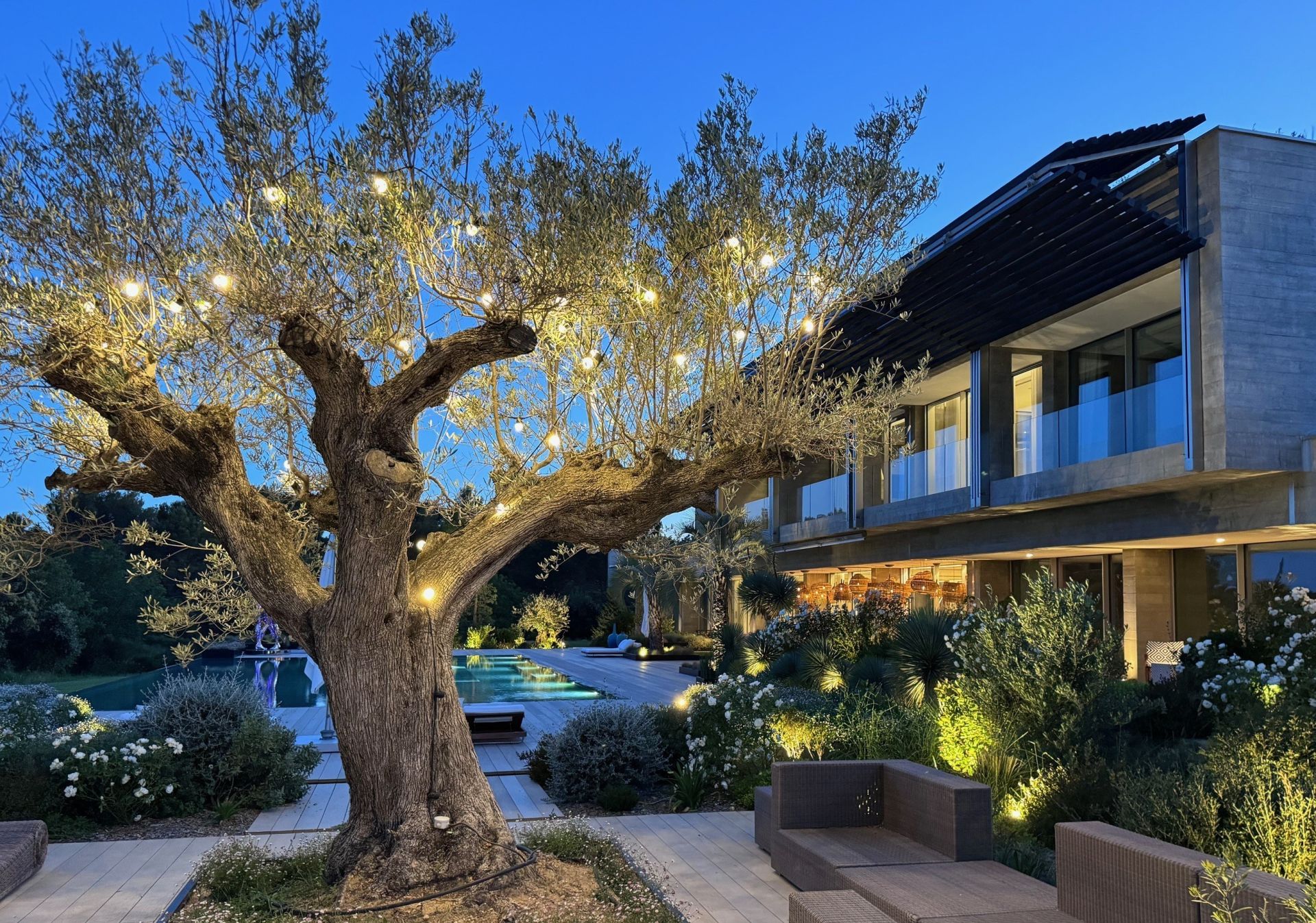 villa de luxe 12 Pièces en location saisonnière sur AIX EN PROVENCE (13540)