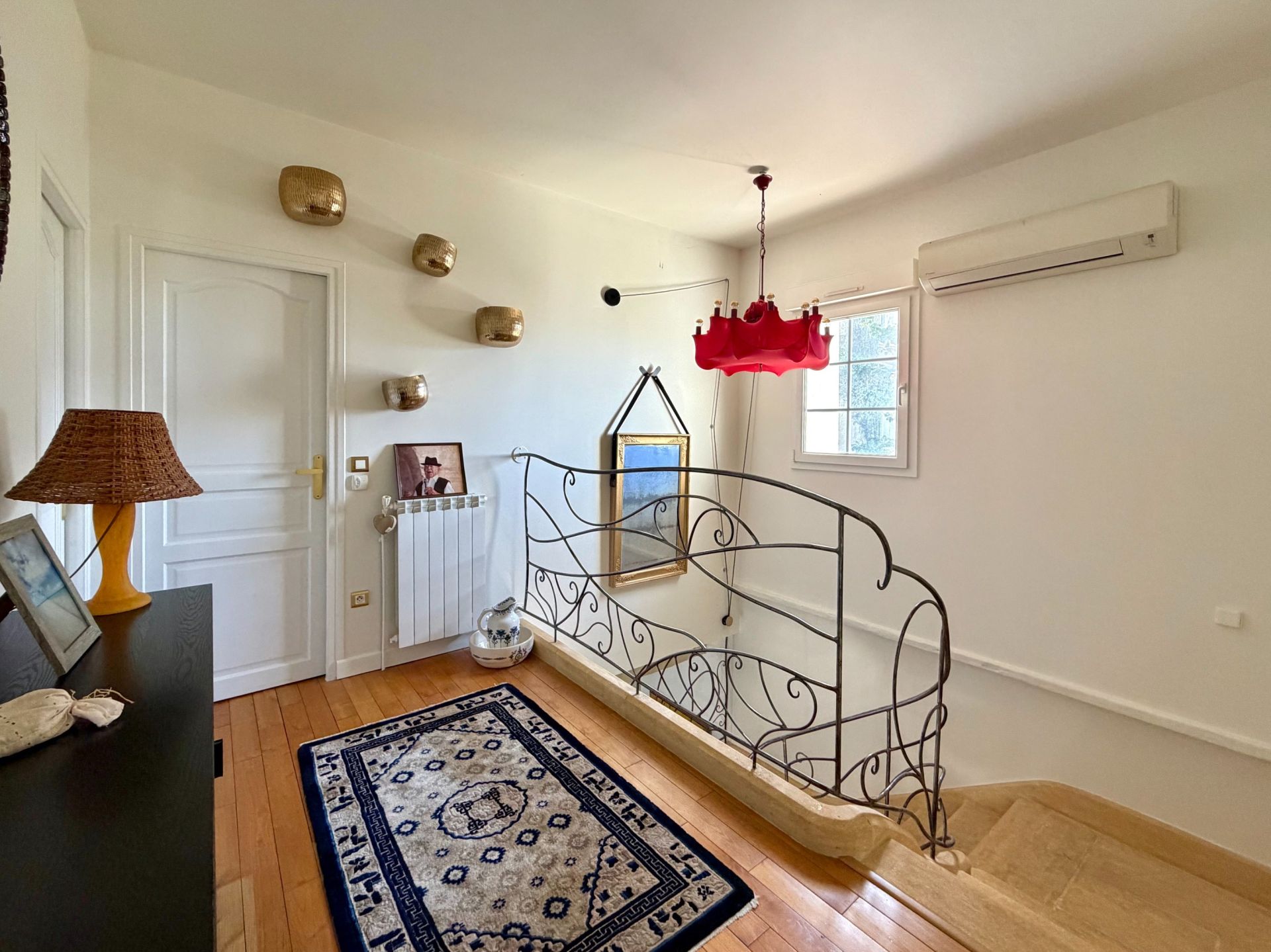 luxury house 8 Rooms for sale on MONTPELLIER (34000)