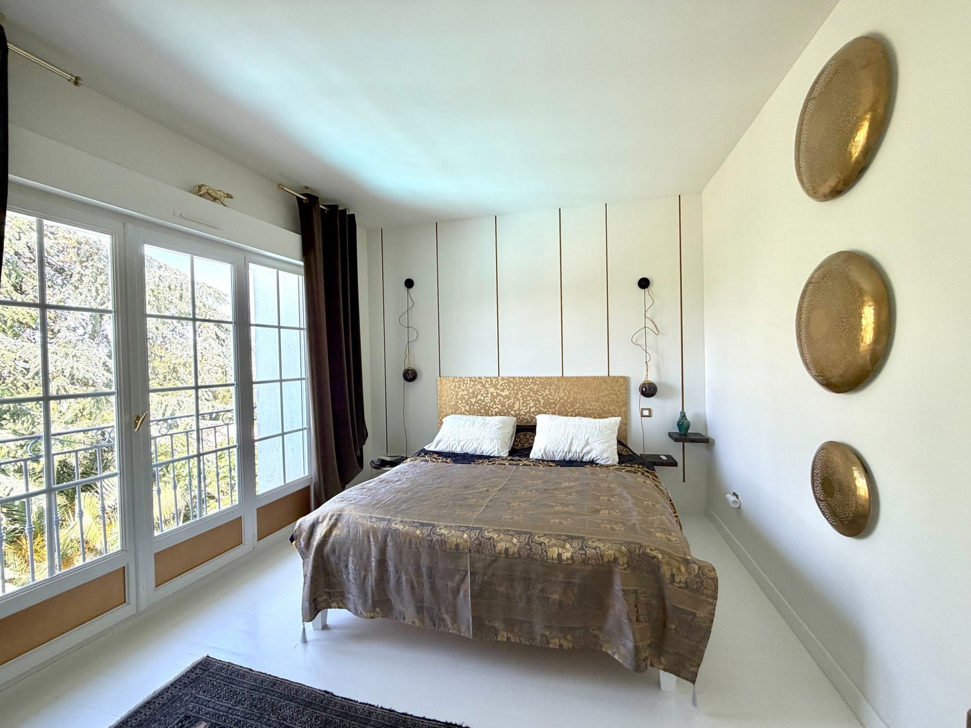 luxury house 8 Rooms for sale on MONTPELLIER (34000)