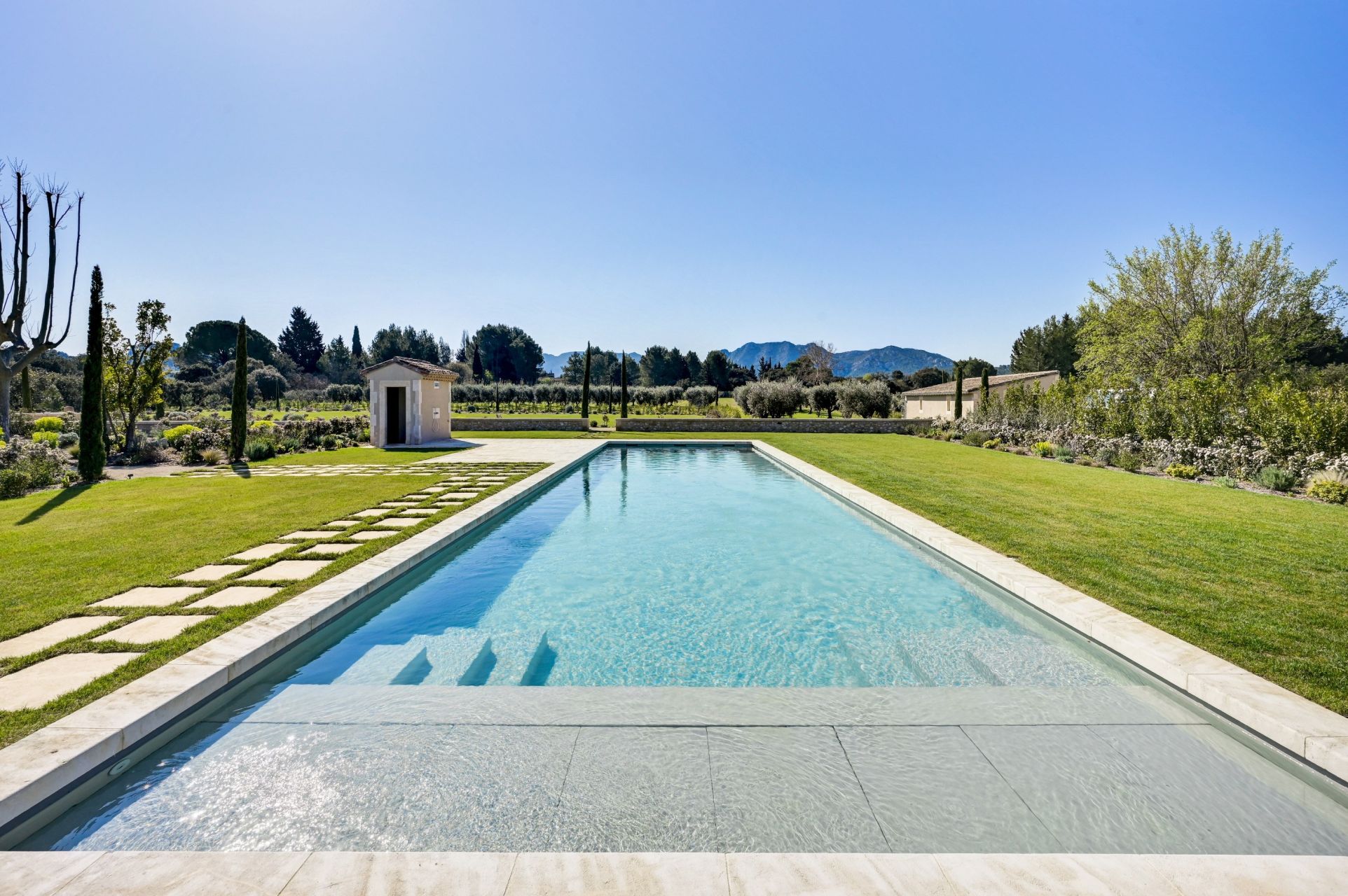 maison de luxe 10 Pièces en vente sur EYGALIERES (13810)