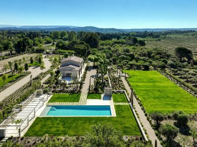 Sale Luxury house Eygalières 10&nbsp;Rooms 350&nbsp;m²