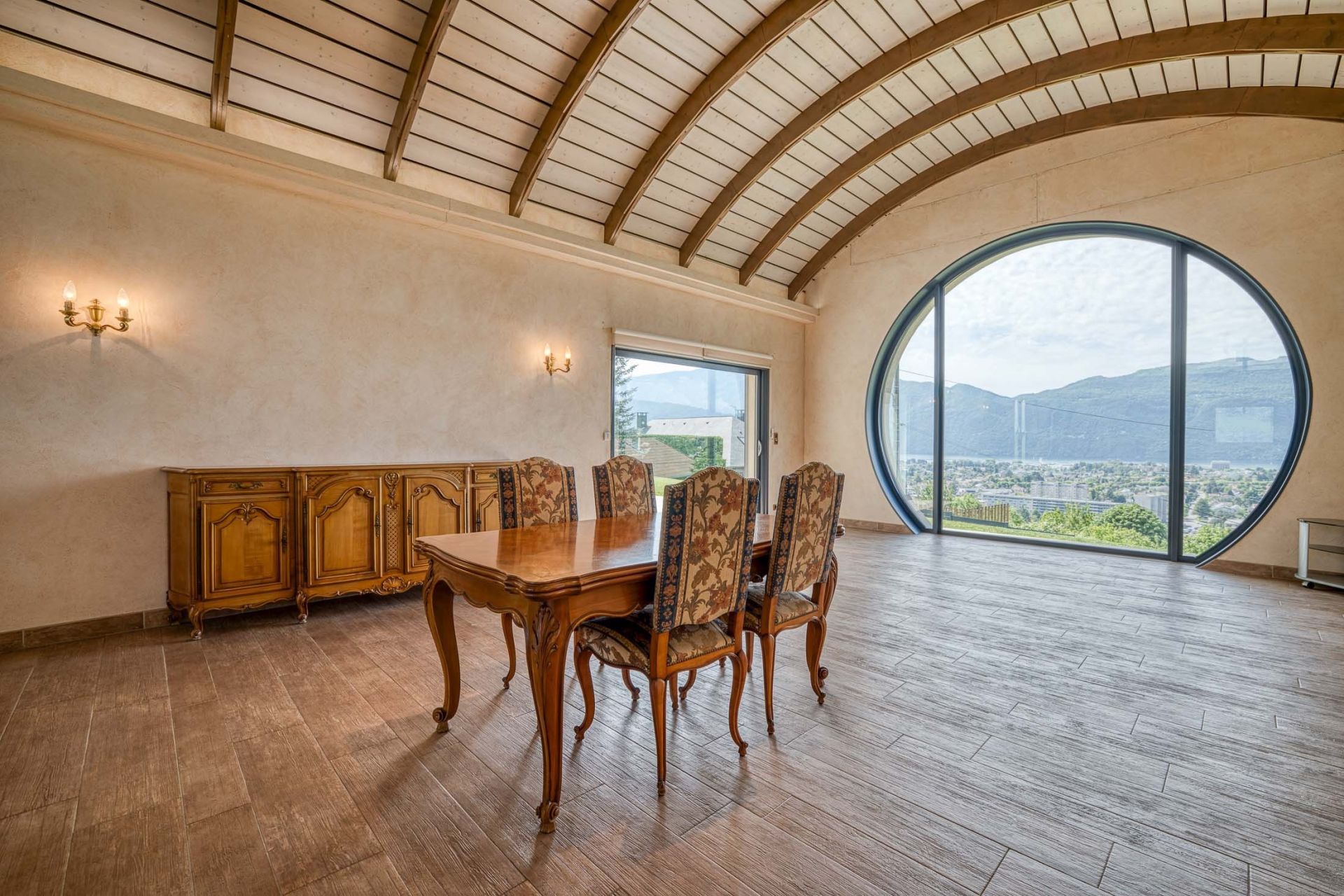 maison de luxe 4 Pièces en vente sur AIX LES BAINS (73100)