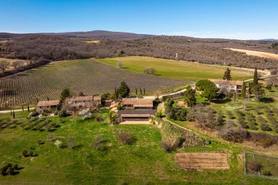 Vente Maison de luxe Oppedette 81&nbsp;Pièces 2323&nbsp;m²