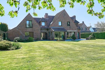 Sale Luxury house Louvil 14&nbsp;Rooms 246&nbsp;m²