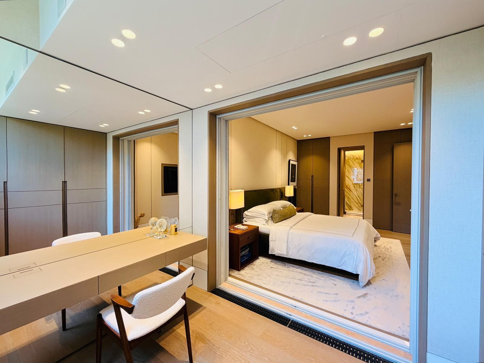 luxury apartment 4 Rooms for sale on MONACO (98000)