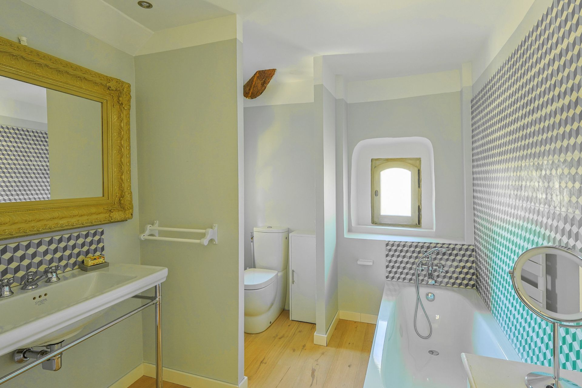 maison de luxe 9 Pièces en location sur AIX EN PROVENCE (13100)