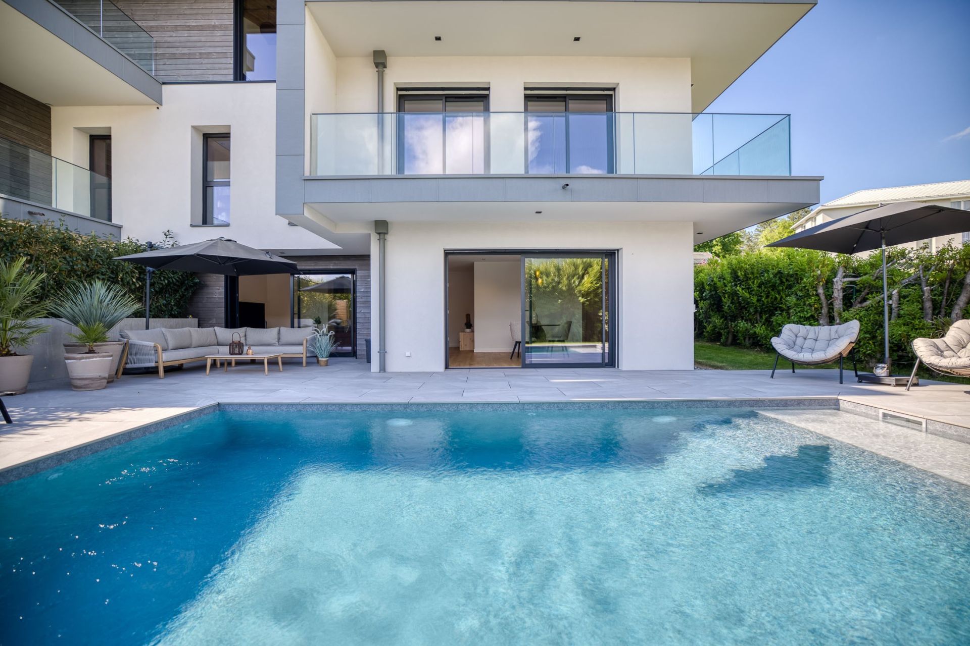 luxury house 16 Rooms for sale on ANNECY LE VIEUX (74940)