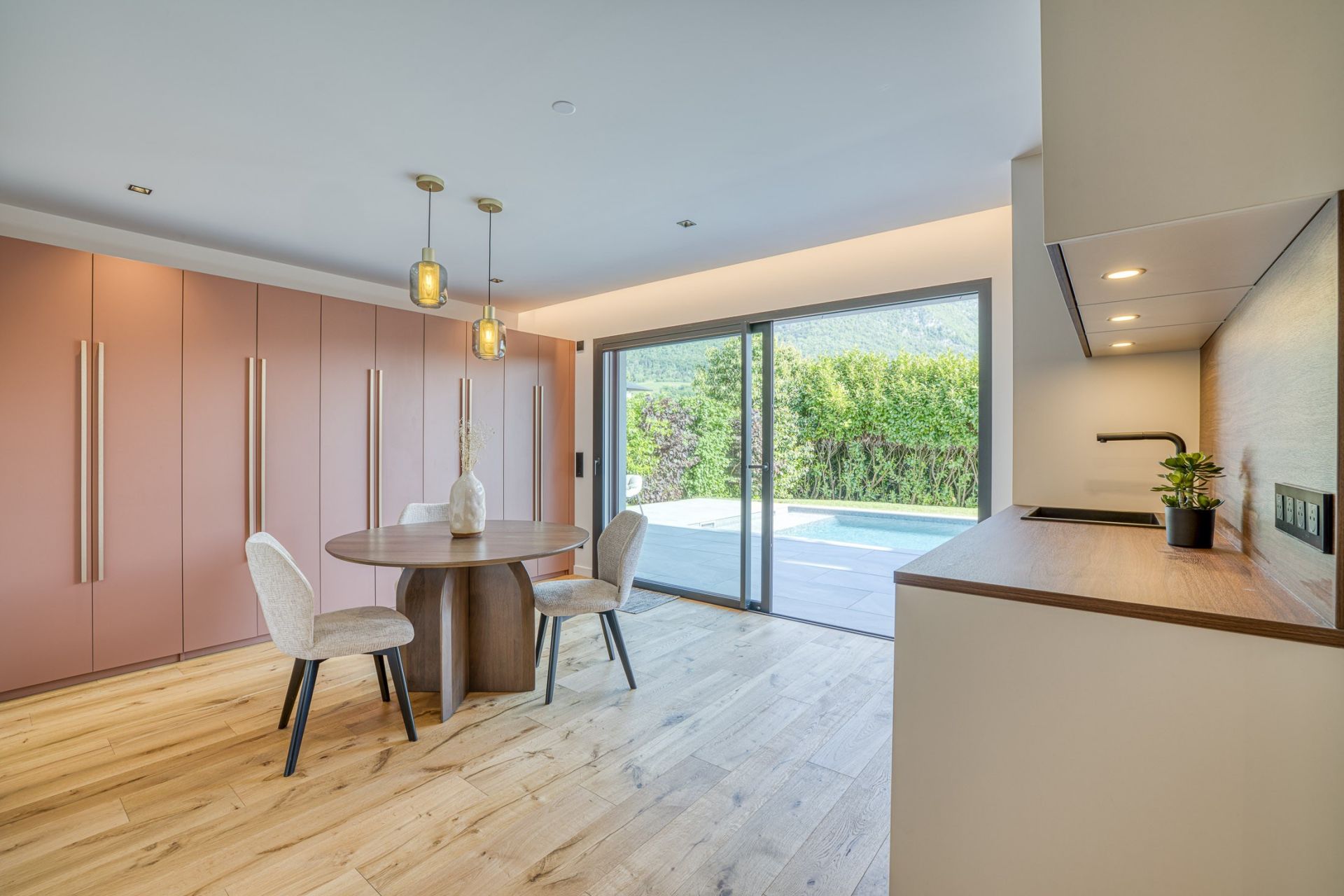 luxury house 16 Rooms for sale on ANNECY LE VIEUX (74940)
