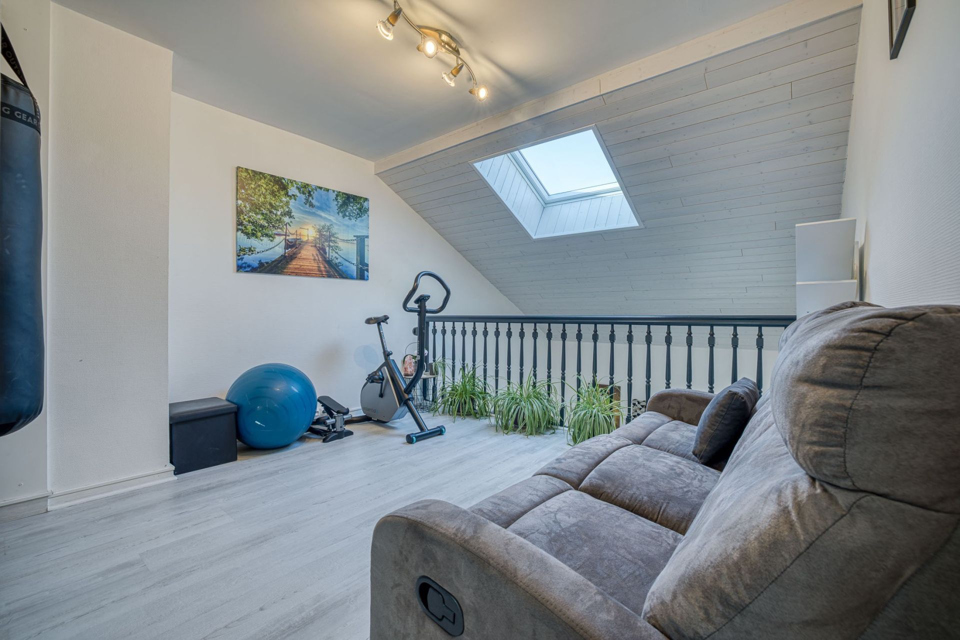 luxury apartment 7 Rooms for sale on ANNECY LE VIEUX (74940)