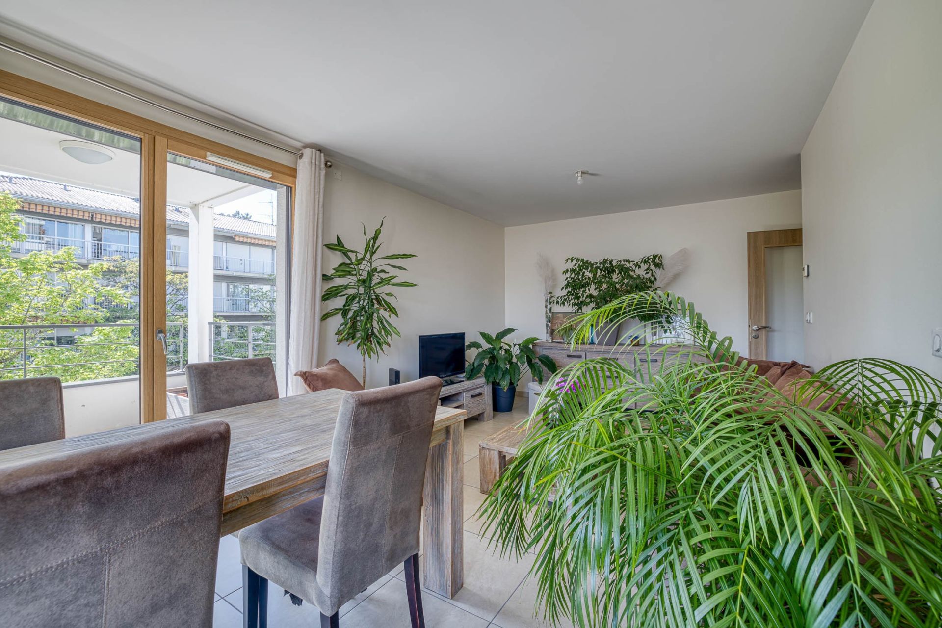 luxury apartment 2 Rooms for sale on ANNECY (74000)