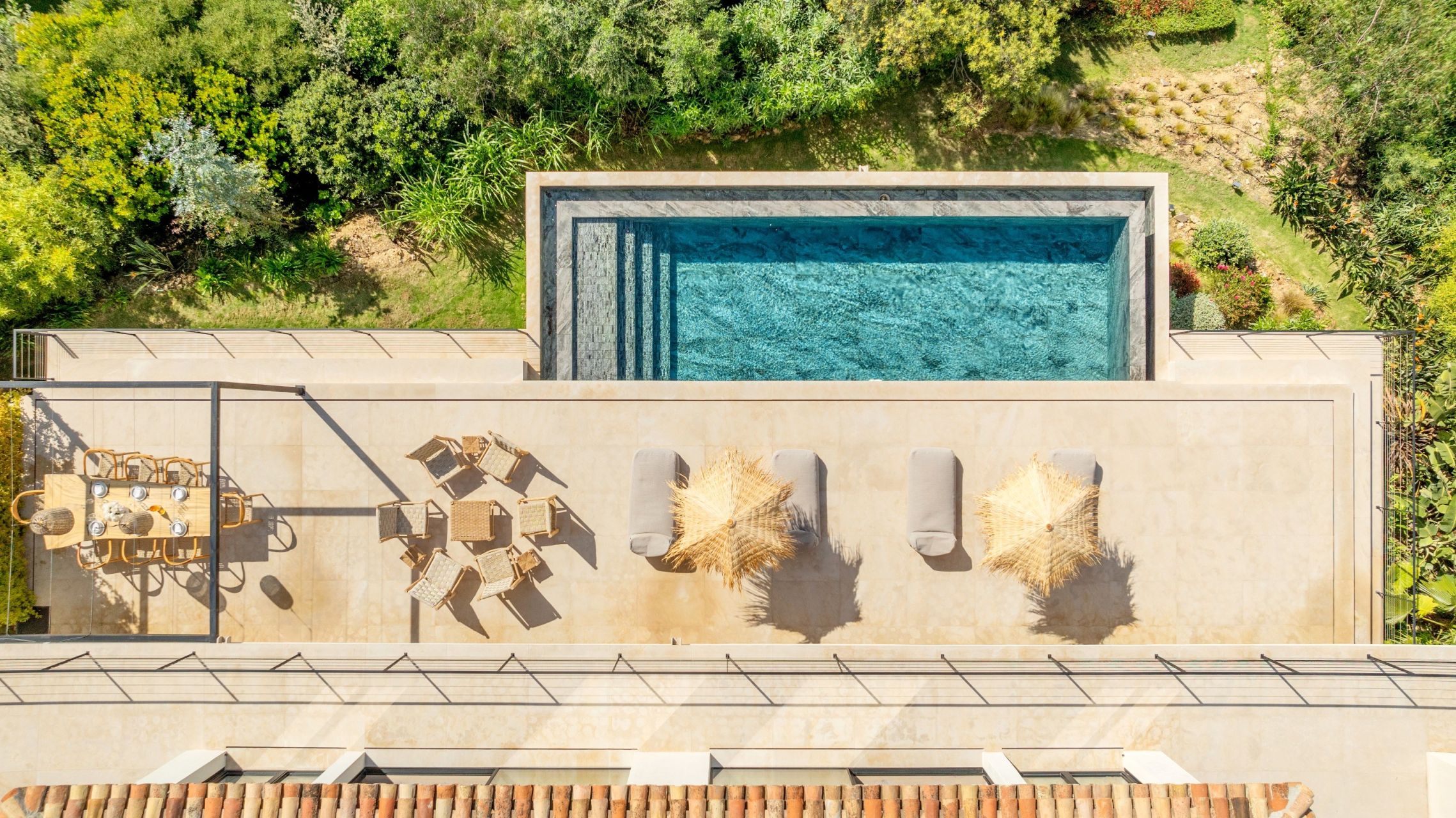 villa de luxe 9 Pièces en vente sur LES ISSAMBRES (83380)