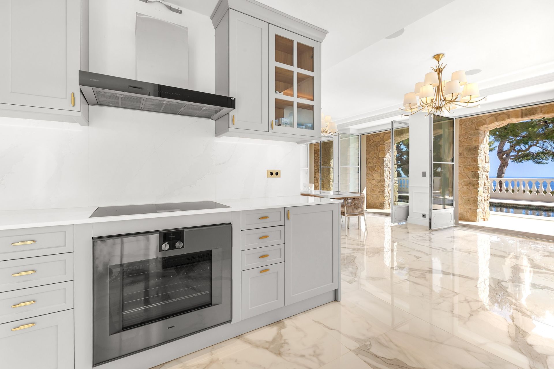 hôtel particulier 9 Pièces en vente sur CAP D AIL (06320)