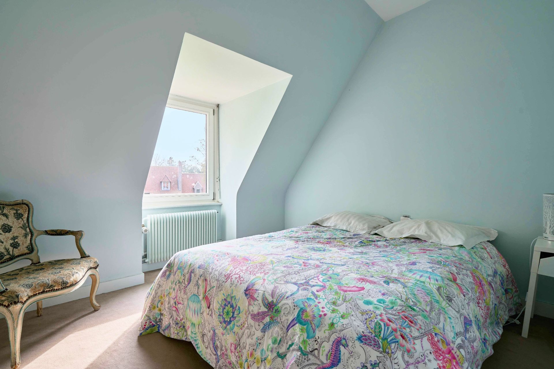 luxury house 7 Rooms for sale on CROIX (59170)