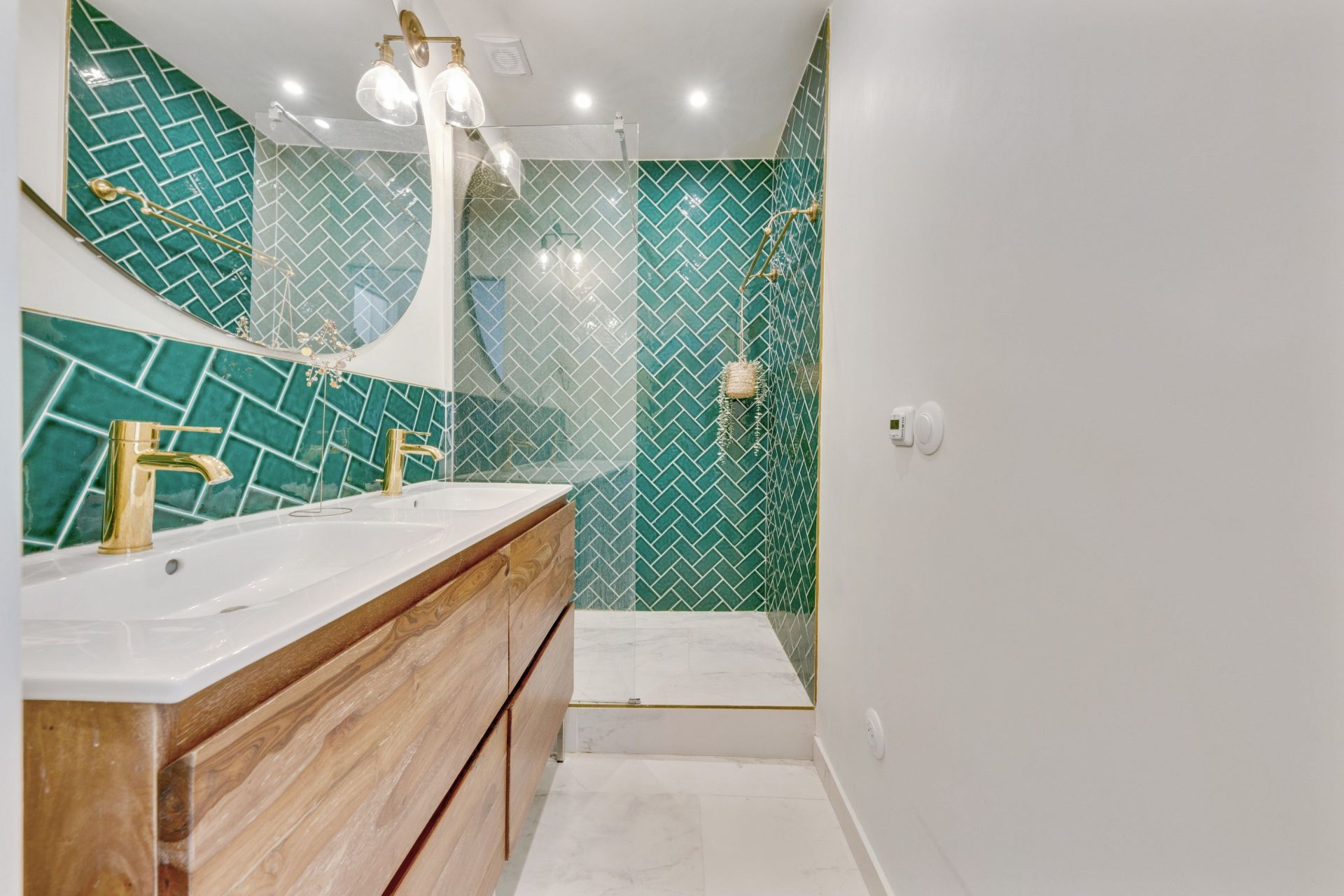 luxury apartment 3 Rooms for sale on PARIS (75018)