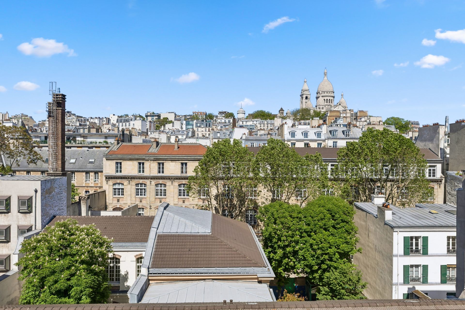 luxury apartment 3 Rooms for sale on PARIS (75018)