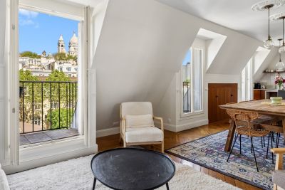 Sale Luxury apartment Paris 18 3&nbsp;Rooms 66.92&nbsp;m²