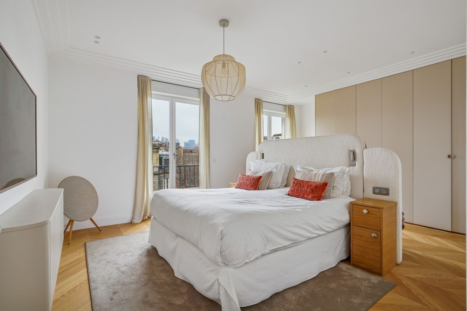penthouse 9 Rooms for sale on NEUILLY SUR SEINE (92200)