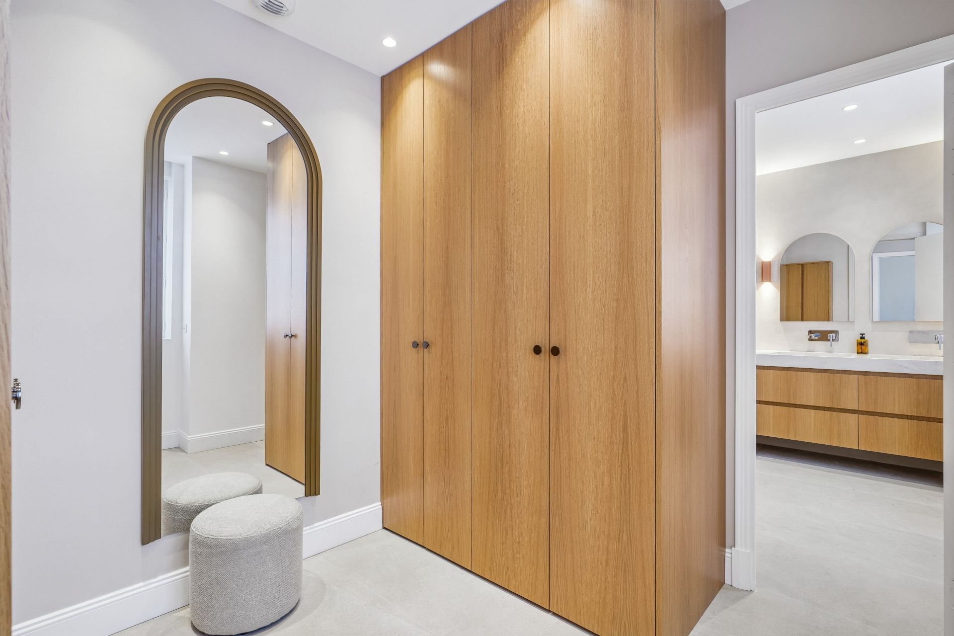 penthouse 9 Rooms for sale on NEUILLY SUR SEINE (92200)