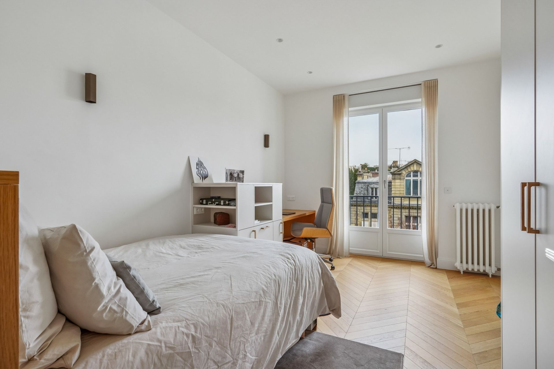 penthouse 9 Rooms for sale on NEUILLY SUR SEINE (92200)